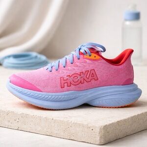 Brand New in box HOKA Mach6 Pink & Blue Running Shoe. Youth size 6.5. 🔥🔥🔥